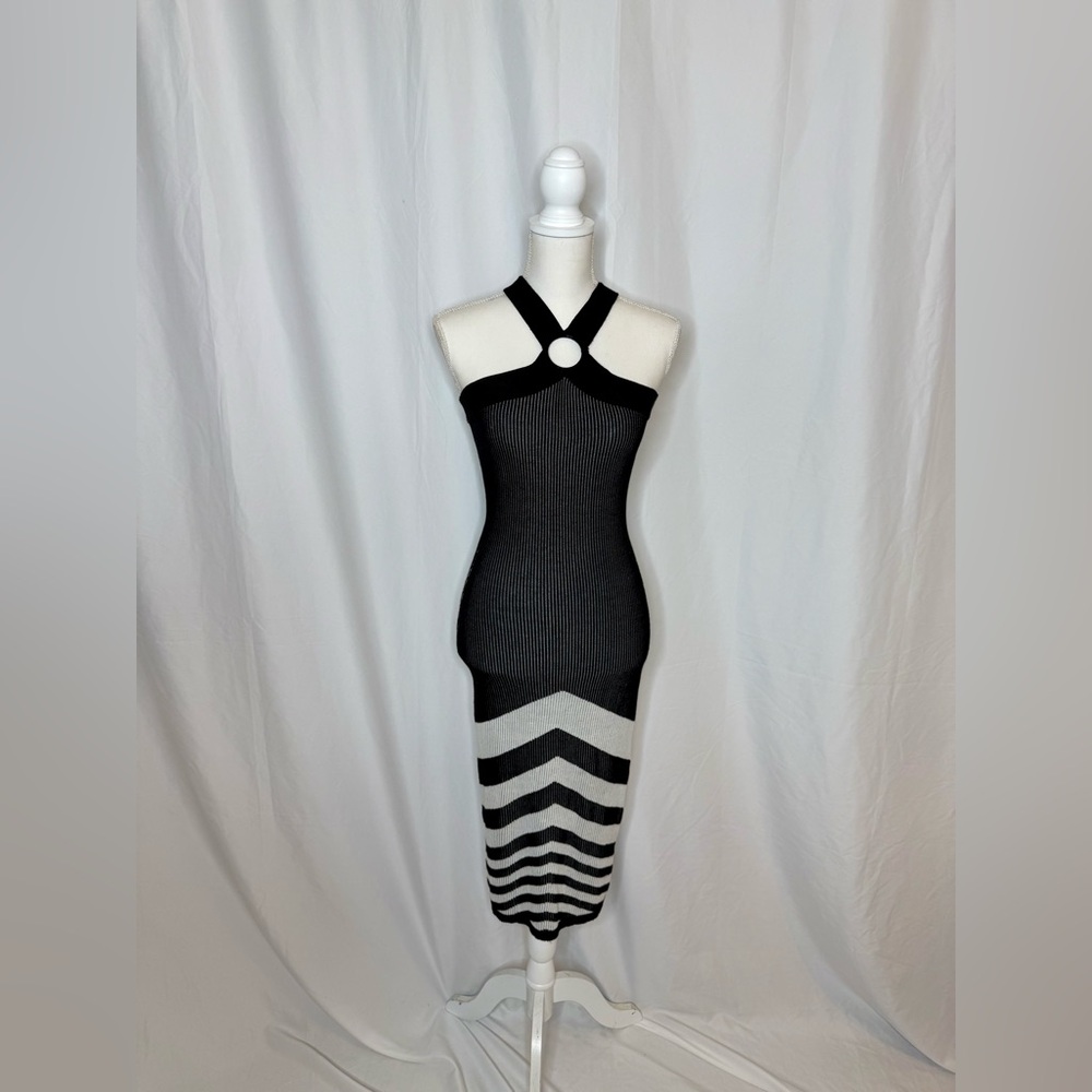 Almost Famous Black and White Chevron Midi Dress
